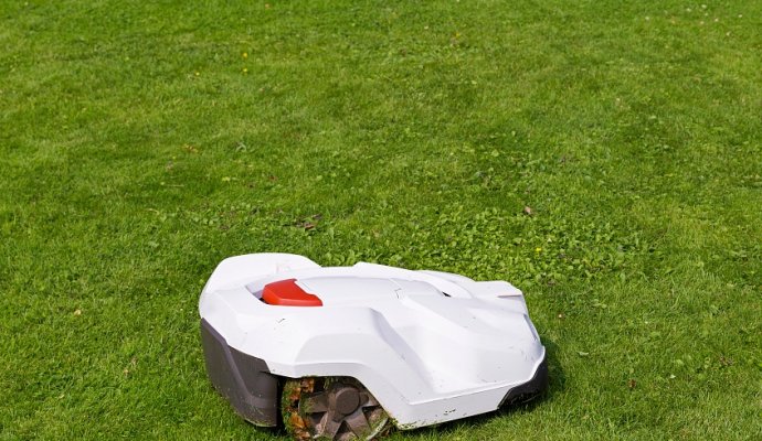 機器人無線充電的技術(shù)優(yōu)勢是什么？