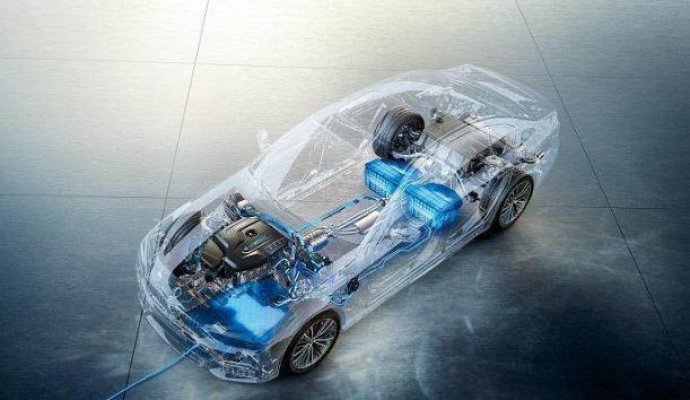 電動汽車大功率無線充電更方便（無線充電）