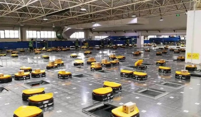 AGV:建設(shè)智能工廠不應(yīng)盲目跟風(fēng)（無線充電）