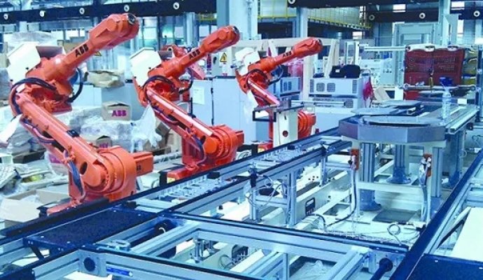 AGV:數字化工廠制造的未來（無線充電）