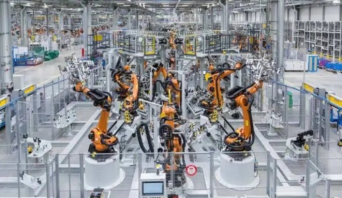 高度自動化是工業的支柱（無線充電）