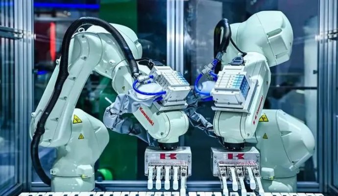 AGV:精益生產(chǎn)的新起點(diǎn)（無線充電）