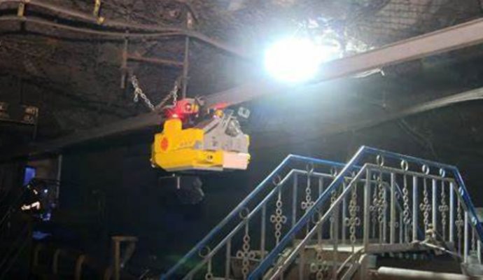 煤礦安控類機器人有哪些功能？（防爆無線充電）