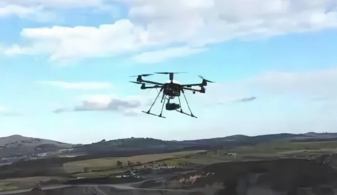 智能手機和平板電腦的無線充電與工業(yè)機器人無線充電技術對比