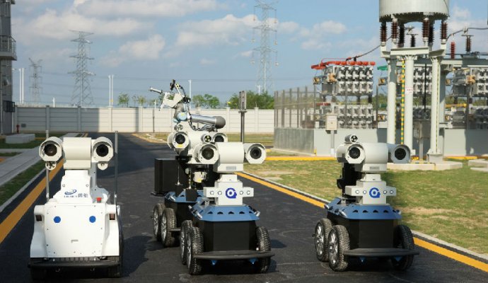 變電站智能巡檢機(jī)器人的技術(shù)特點(diǎn)與核心功能（無(wú)線充電）