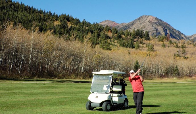 高爾夫球車球場應用大功率無線充電器的優勢